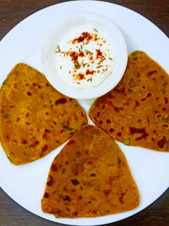 मेथी के परांठे (Methi ke parathe recipe in Hindi) रेसिपी मुख्य फोटो