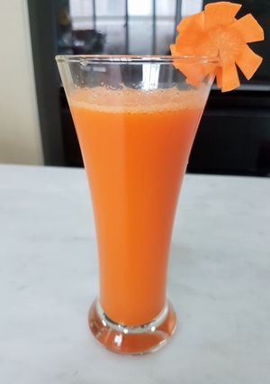 Hình của món Nước ép cam cà rốt mật ong.