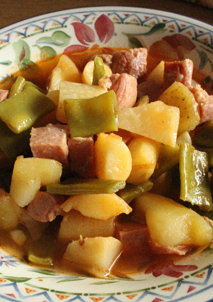 Una foto de Sopa de lunes otoñal nublado y frío