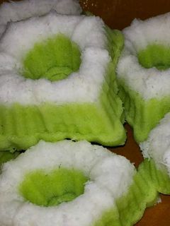 Foto resep Putu ayu daun suji