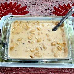 A picture of Pasta Kheer with Nolen Gur.
