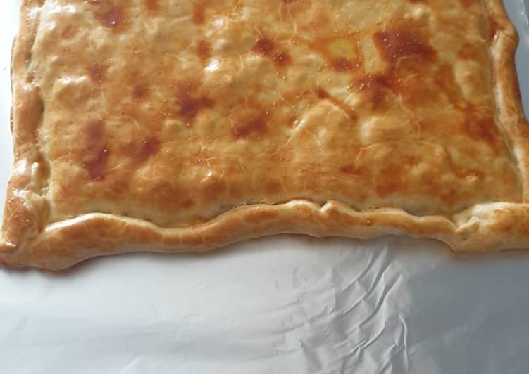 Empanada de carne y pisto