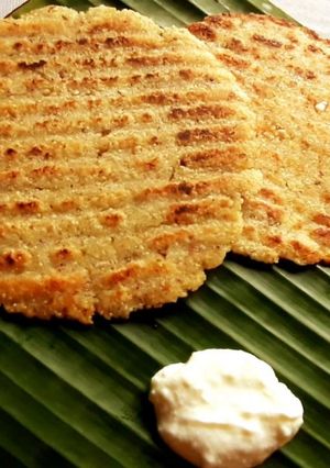 उपवासाचे वरई साबुदाण्याचे चे थालीपीठ (upwasache varai sabudanache thalipeeth recipe in marathi) रेसिपी चे मुख्य फोटो