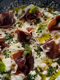 Foto de Burrata com Presunto