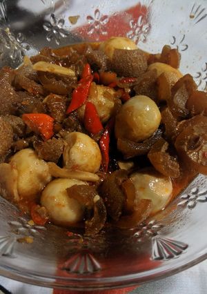 Foto resep Telur puyuh+kikil masak kecap