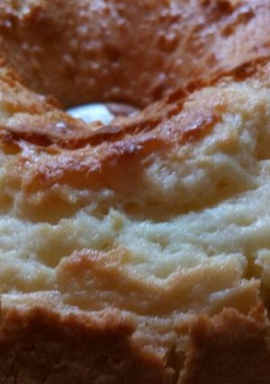 Una foto de Torta fácil de limón