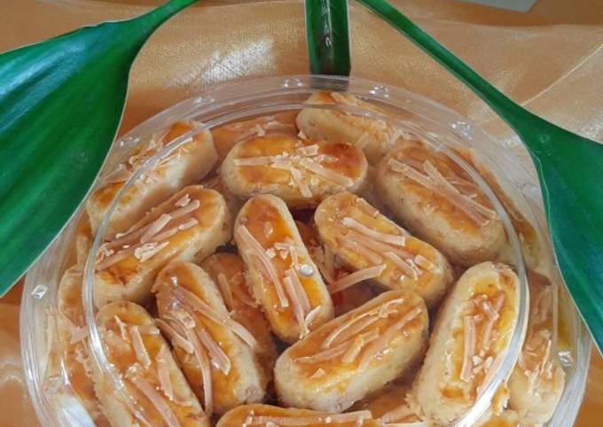 Bagaimana Menyiapkan Kastengel 2 macam keju By Dapur Bunda, Sempurna