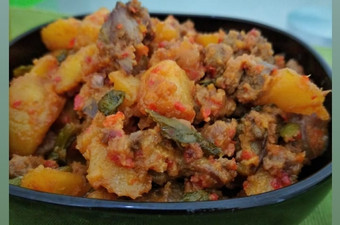Cara Memasak Sambal goreng ati ampela kentang Murah