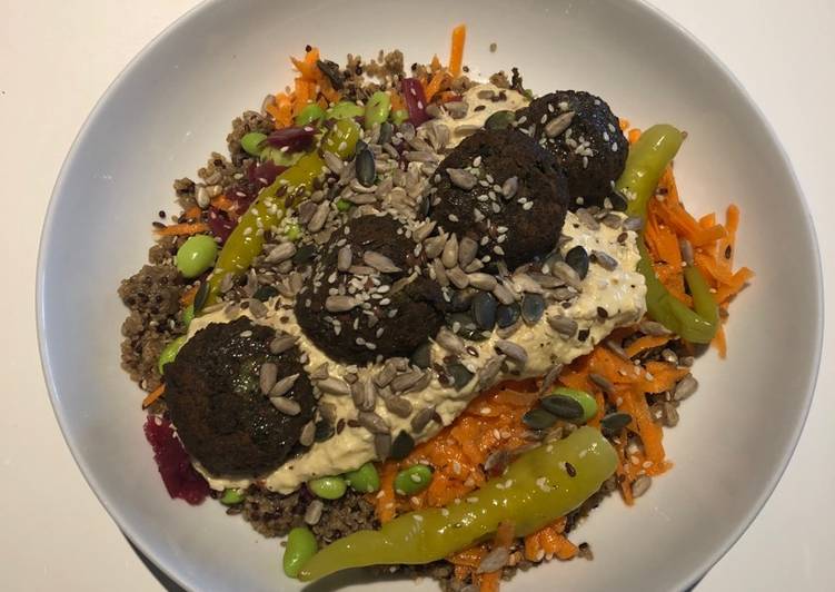 Vegan falafel, hummus bowl