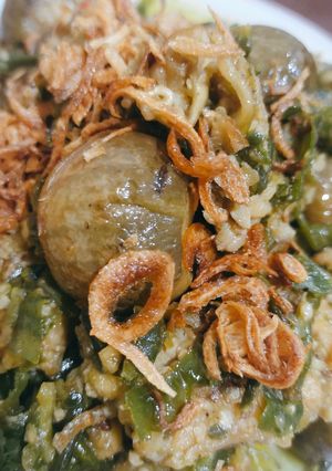 Foto resep Penyet terong tempe sambel ijo