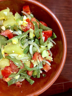 Una foto de 🌿Ensalada de verano vegetariana🌿