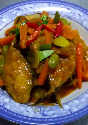 รูปของ ผัดเผ็ดปลาดุก(แบบไม่ทอด)
