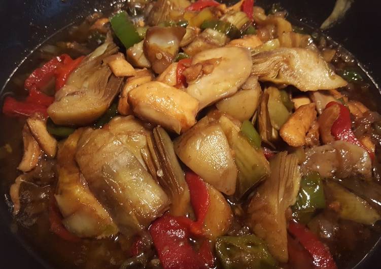 Alcachofas con salmón y foie a la reducción de Pedro Ximénez