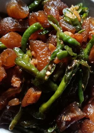 Foto resep Oseng kikil pedas manis cabe ijooo