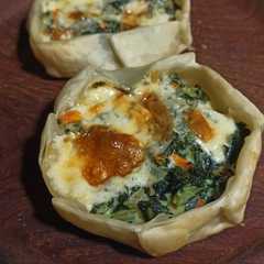 A picture of Mini quiche de acelga.