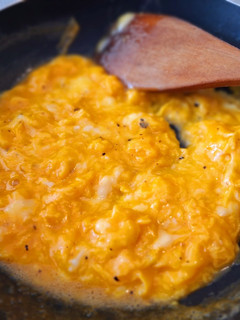 Una foto de Huevos con Queso