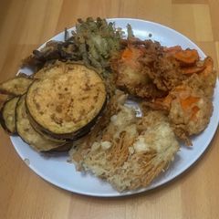 A picture of Muh veggie tempura.