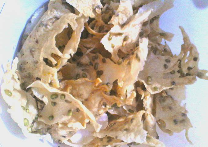 Resep Peyek Kacang Ijo Renyah Tanpa Telur Oleh Vania Cookpad