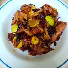 A picture of Lemon chicken wings.