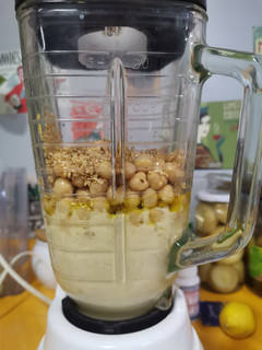 Una foto de Hummus deli deli 😍