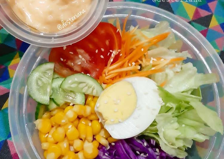 Bagaimana Membuat Salad Sayur yang Enak