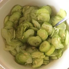 A picture of Cucumber salad 🥒.