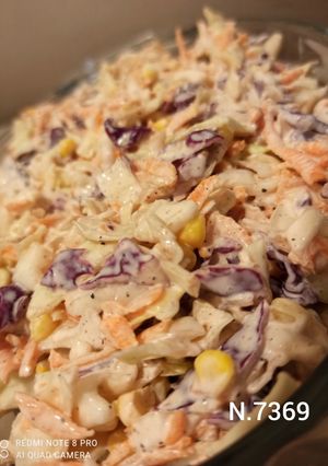 عکسی از دستور سالاد کلم و هویج و ذرت