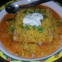 A picture of Chola dabbala.