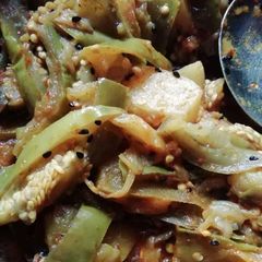 A picture of Baingan masala.