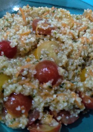 Una foto de Ensalada de mijo y tomatitos
