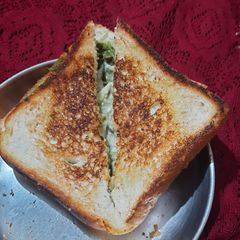 Chilli cheese toast A picture of Chilli cheese toast.