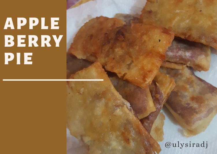 Resep Apple Berry (dan apple only) Pie, Bisa Manjain Lidah