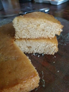 A picture of Basic Vanilla cake.