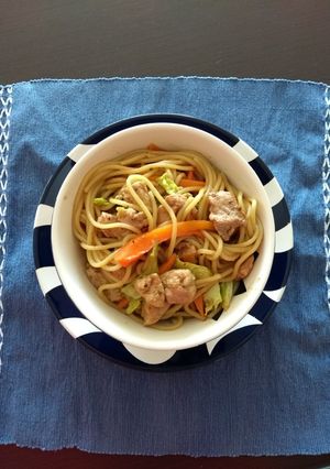 Una foto de Yakisoba