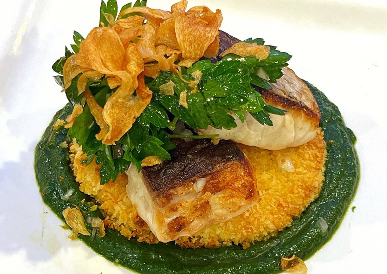“Fish and chips” - Mulloway with a Pallete d’All Doux and Garlic Chips