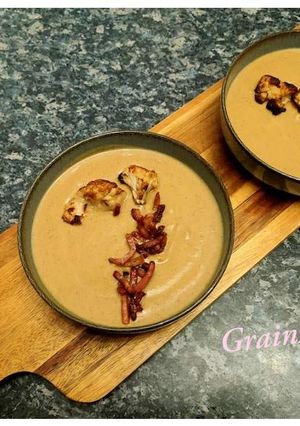 Une photo de Soupe de chou-fleur rôti
