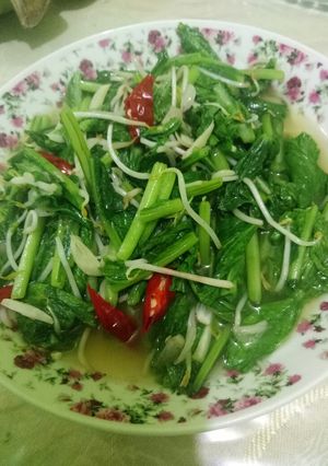Foto resep Tumis sawi kecambah
