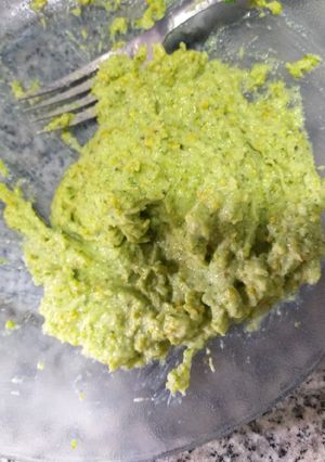 Una foto de Puré de coliflor, queso crema, papa y brócoli Riquísimo