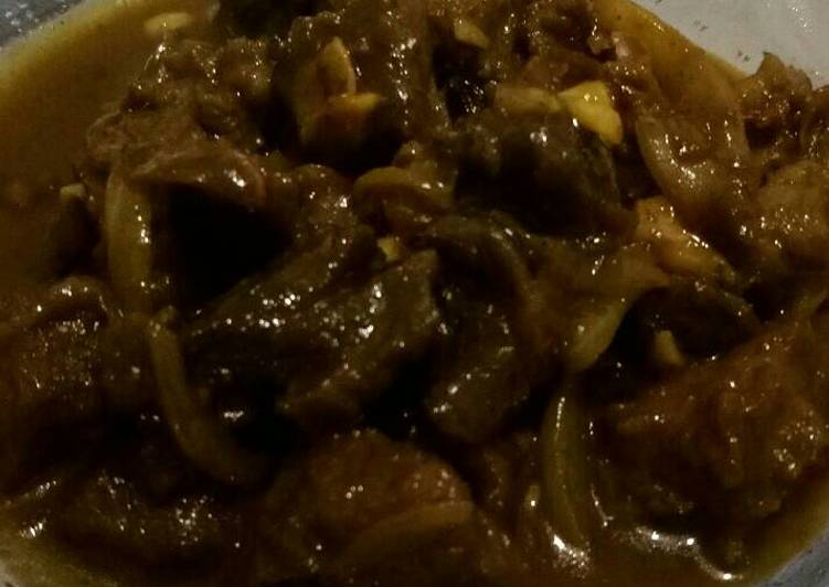 Gulai daging sapi