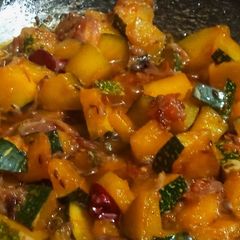 A picture of Kasi phal meetha kaddu.