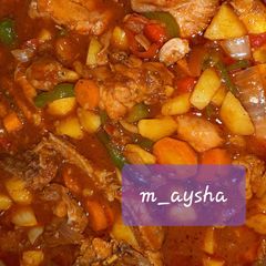 A picture of Potatoe chicken soup.