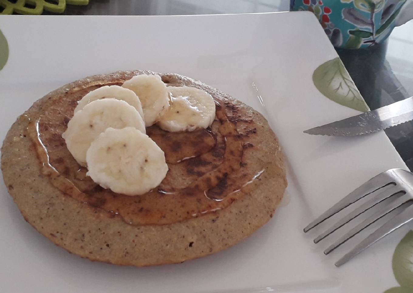 Hotcake con harina de almendras y avena