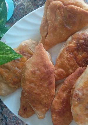 عکسی از دستور پیراشکی با خمیر فوری بدون خمیر مایه
