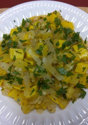 A picture of Lee's Herbed Summer Squash.