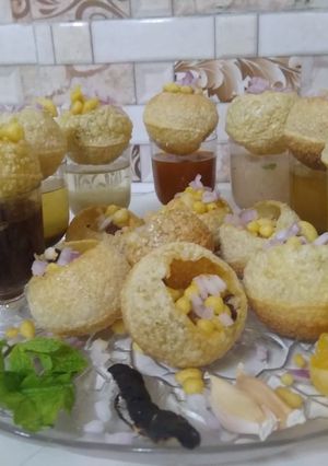 સતરંગી પાણી પૂરી (Satrangi Panipuri Recipe In Gujarati) રેસીપી મુખ્ય ફોટો
