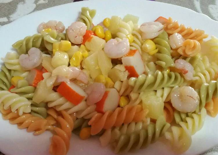 Ensalada de pasta tropical