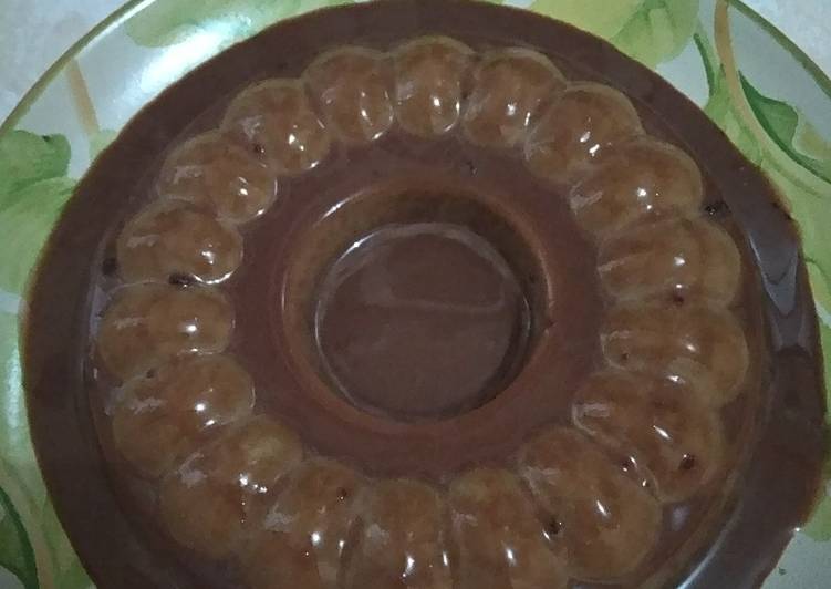 Cara menyajikan Puding creamylatte Fla coklat  yang Bikin Ngiler