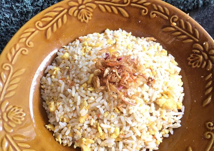 Bagaimana Menyiapkan Nasi goreng telur, Bikin Ngiler