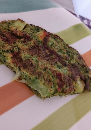 Una foto de Tortilla de brócoli