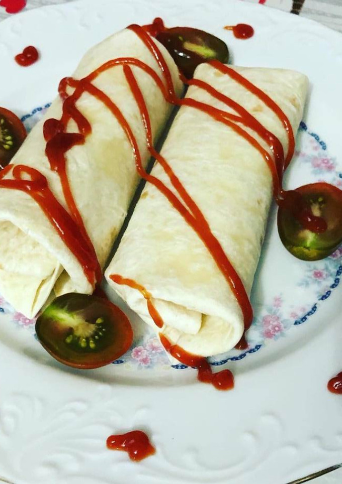 Una foto de Rollitos de torta de trigo vegetales